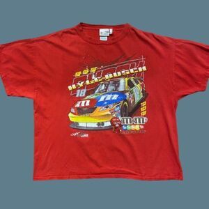 Chase Authentics NASCAR Kyle Busch M&M's Red Graphic T-Shirt Men's Size 2XL